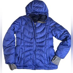 Lands’ End Blue Hooded Down Puffer Coat Women’s Medium